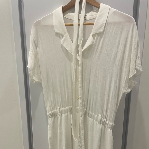 Aritzia/Wilfred White Romper (Size Medium) - Picture 7 of 8